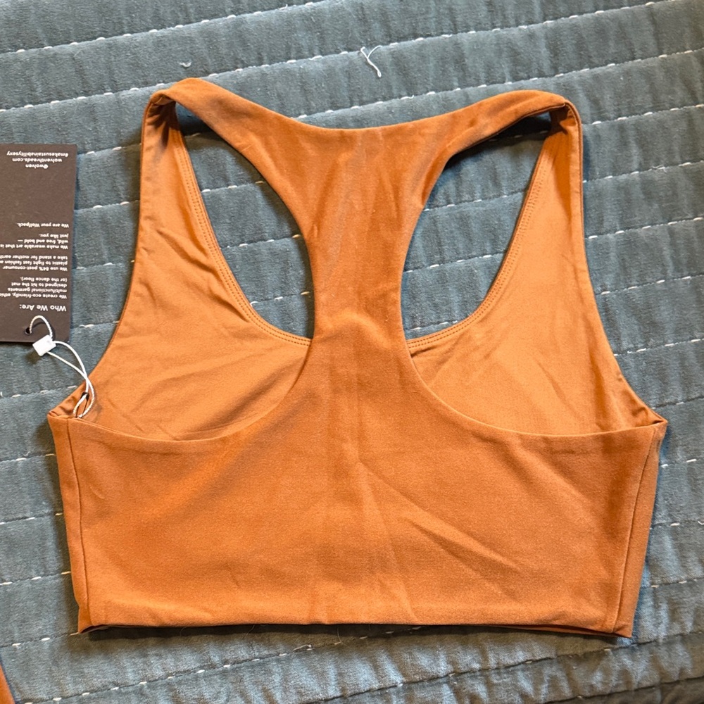 Wolven Activewear Set - Tumeric Yoga Sports Bra & Leggings - Picture 8 of 11